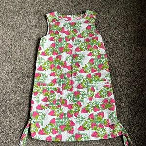 LILLY PULITZER SHIFT DRESS GIRLS SIZE 10 VEUC VINTAGE STRAWBERRY